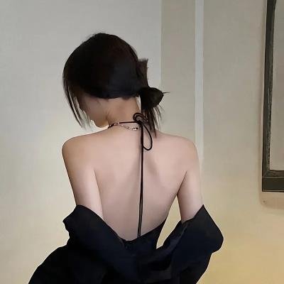 暗室疑云
